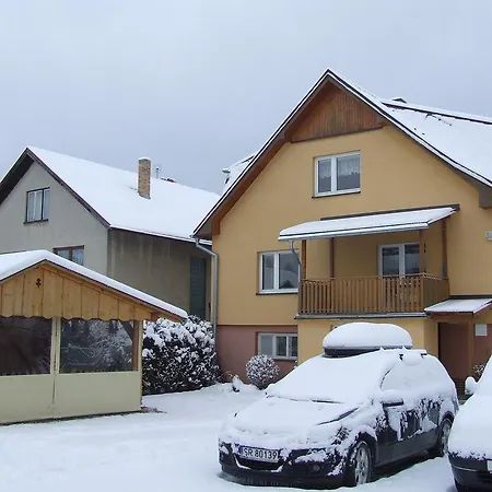 Grobarcik Apartament Zuberzec